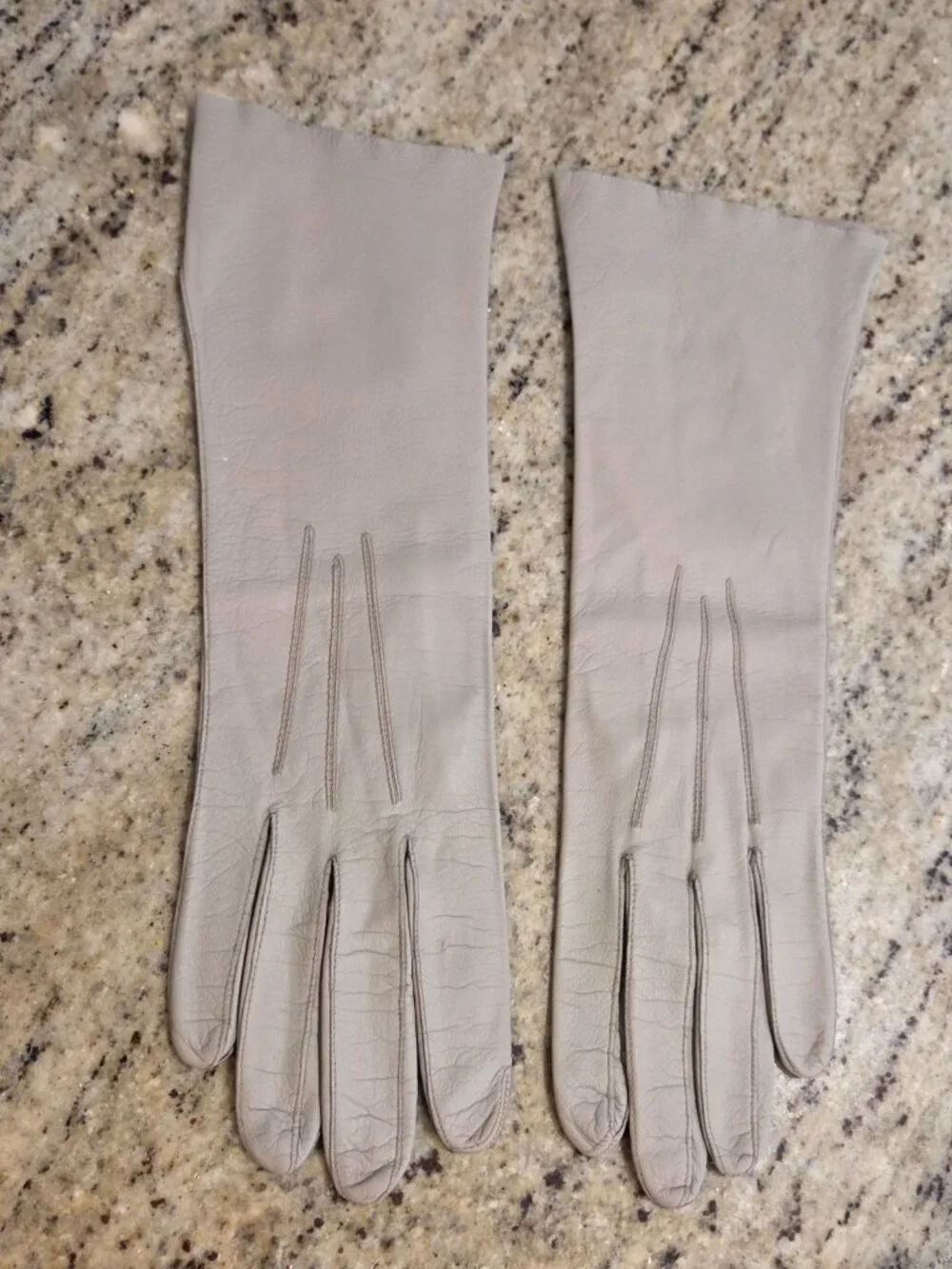 Vintage Womens Size S Beige Leather Formal 11.5